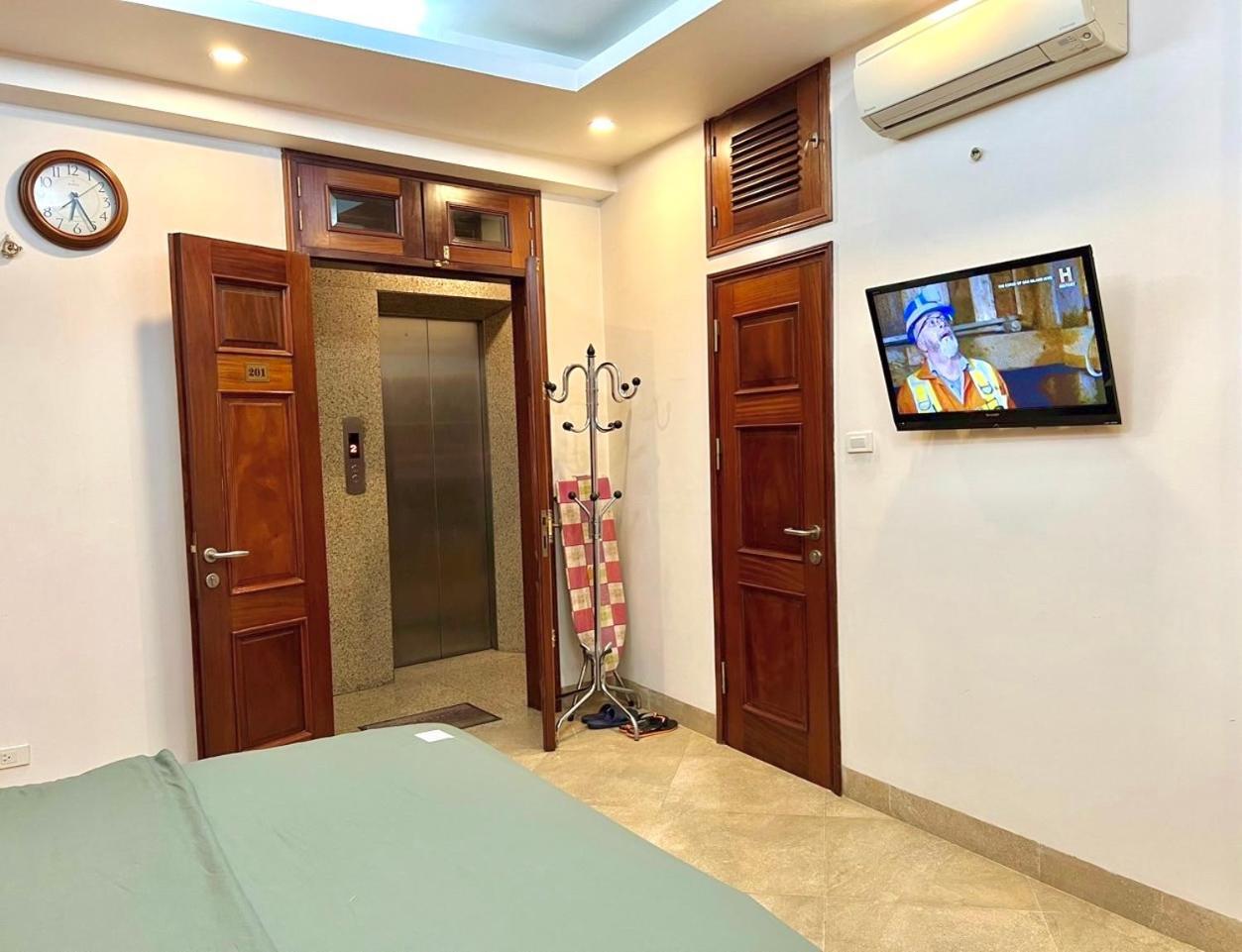 Serviced Apartment Next To The Hanoi Opera House Can Ho Day Du Tien Nghi Co Thang May Ngay Gan Nha Hat Lon Extérieur photo